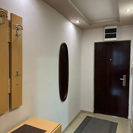 Stan U Centru Nisa, Obilicev Venac Ni